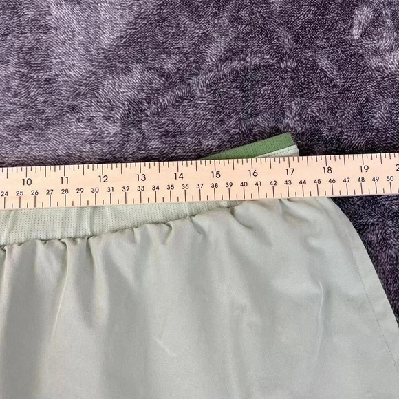 Fabletics The Fundamental Short Men's 35 7" Inseam Unlined Green Running - Picture 6 of 10